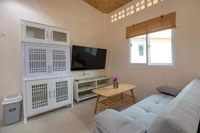 Appartamento con una camera da letto e vista sulla piscina — The Hidden Lagoon